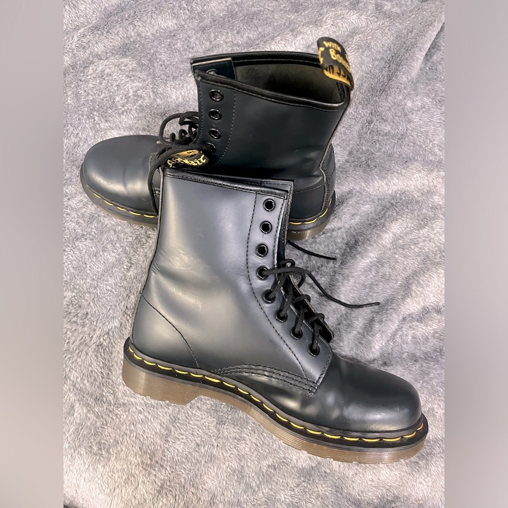 Dr Martens size 38/7 1460 Smooth Leather Lace Up Boots in Navy